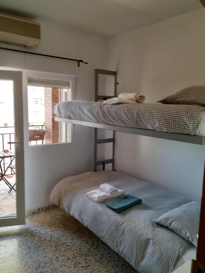 House Fata Lägenhet Málaga Exteriör bild