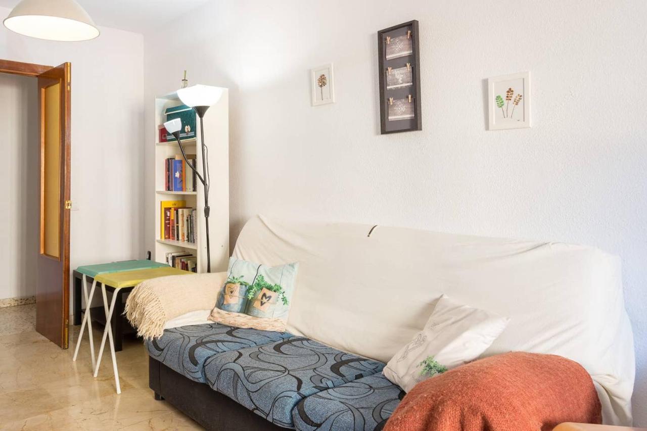 House Fata Lägenhet Málaga Exteriör bild